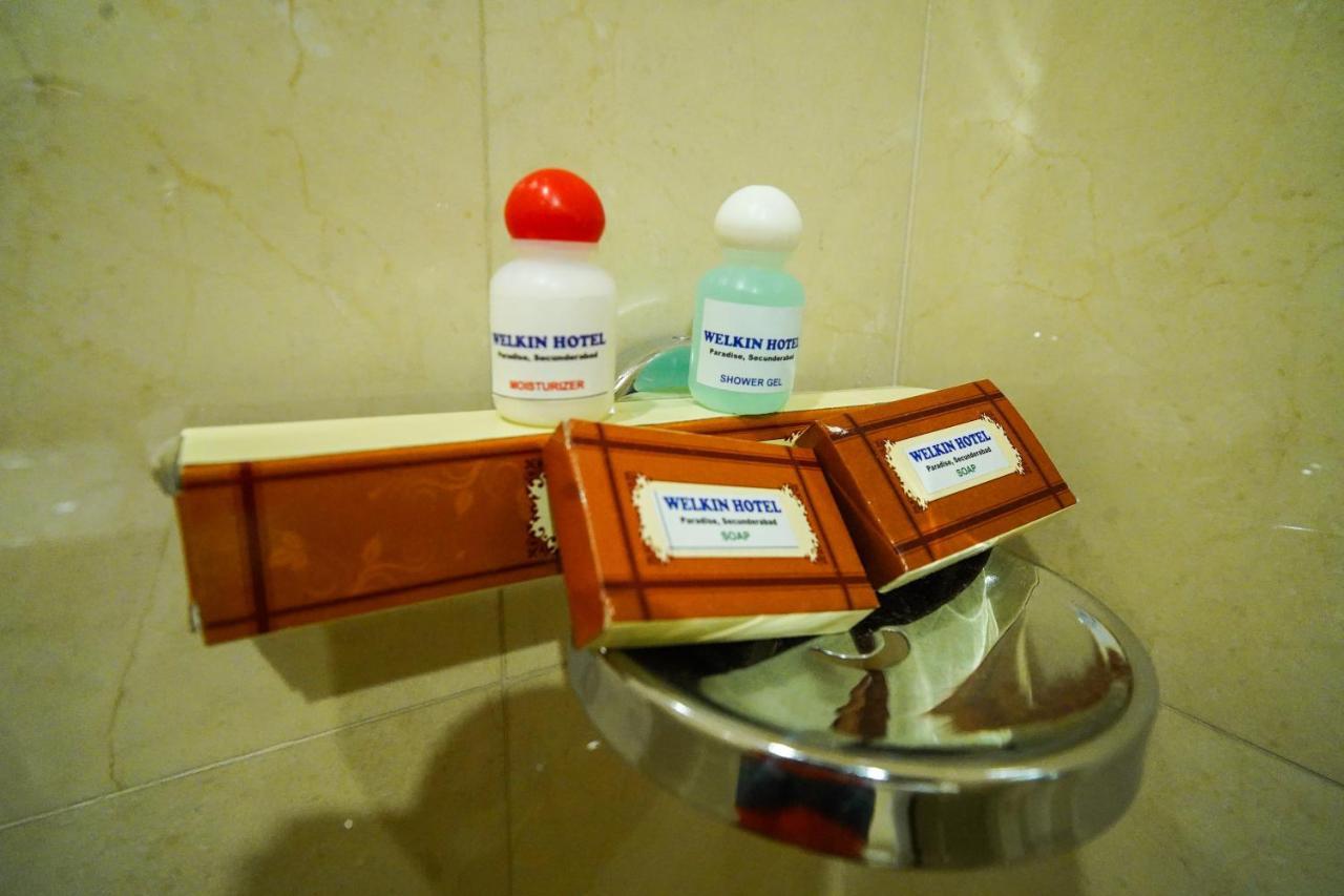 WELKIN HOTEL , Secunderabad Bagian luar foto
