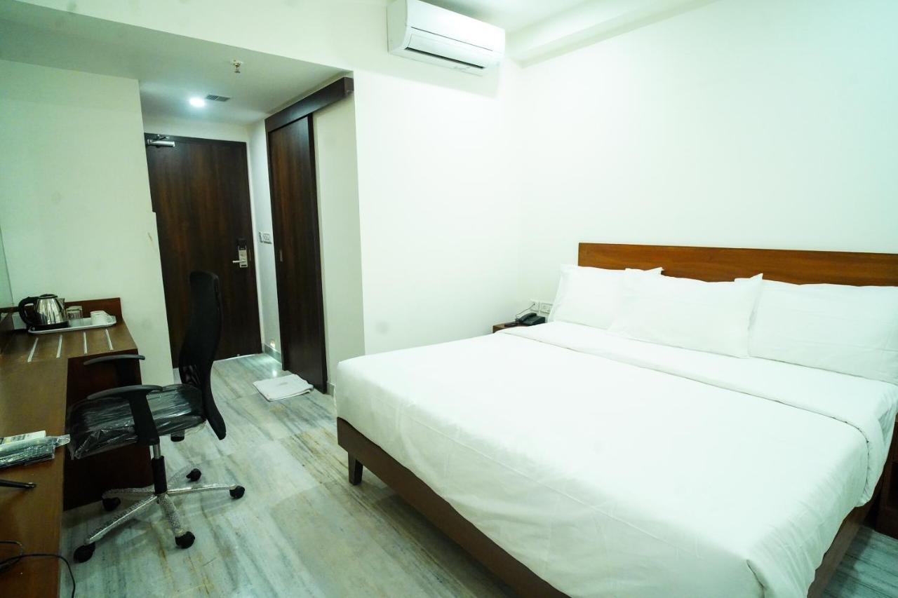 WELKIN HOTEL , Secunderabad Bagian luar foto
