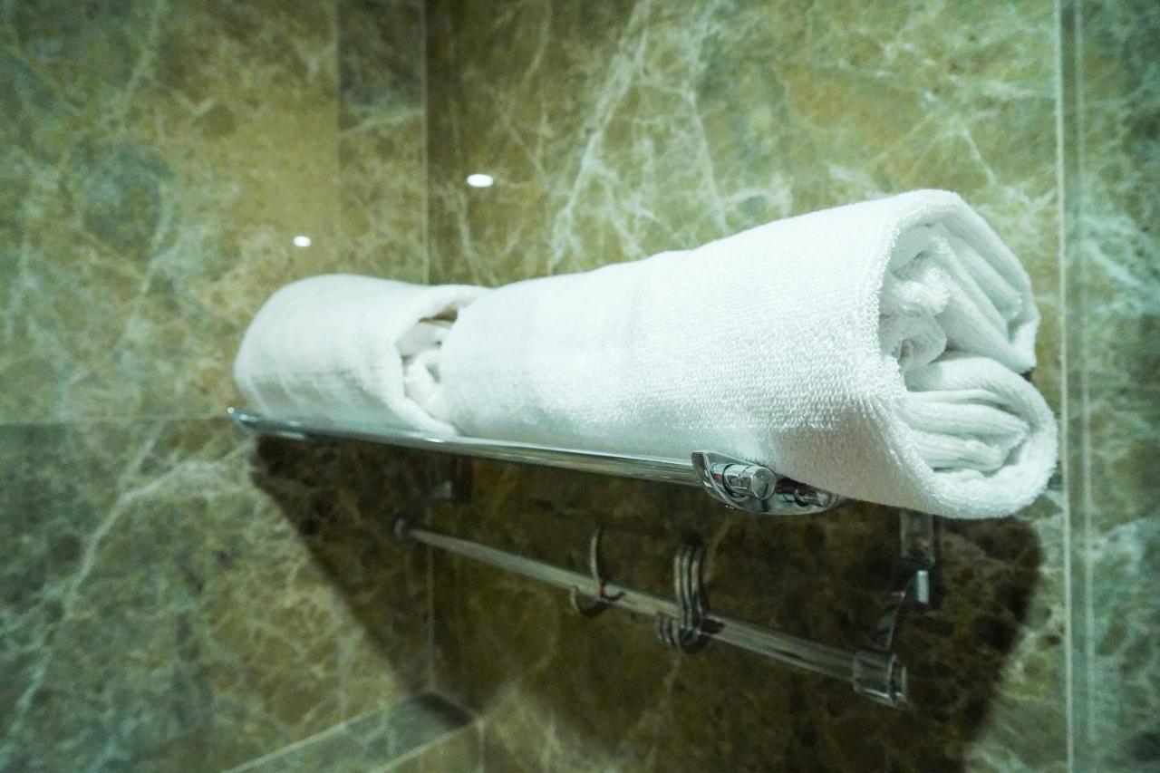 WELKIN HOTEL , Secunderabad Bagian luar foto
